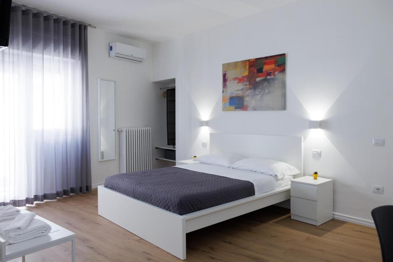 B&B In Piazza Mafalda Экстерьер фото
